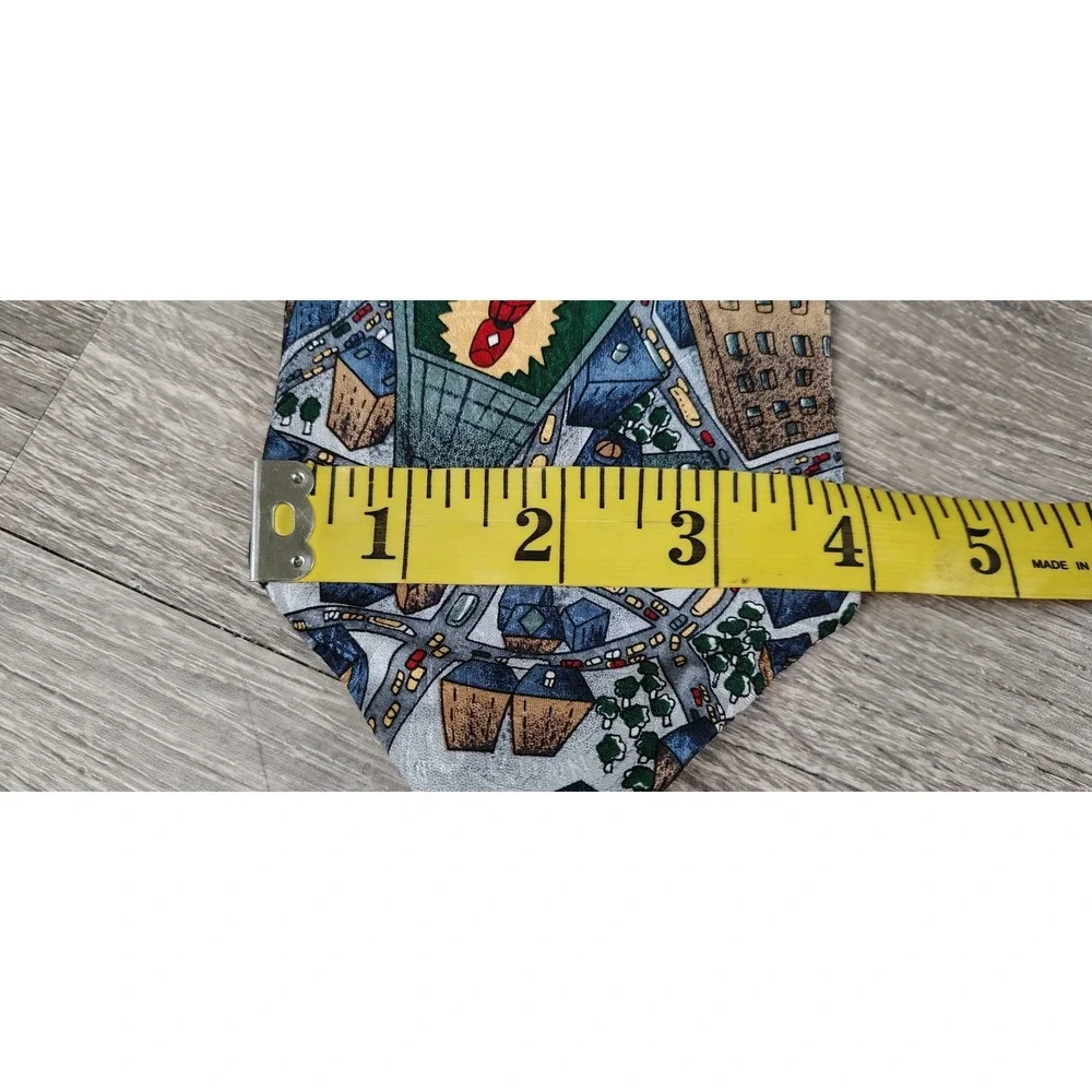 Tabasco Hot Sauce Neck Tie Imported Silk USA Made 56 x‎ 4 City Cars Road